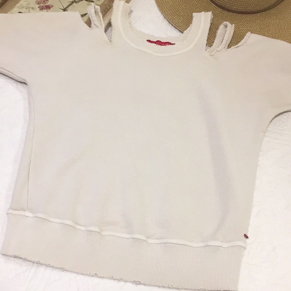 n:Philanthropy Minerva Cold Shoulder Top - Picture 3 of 16